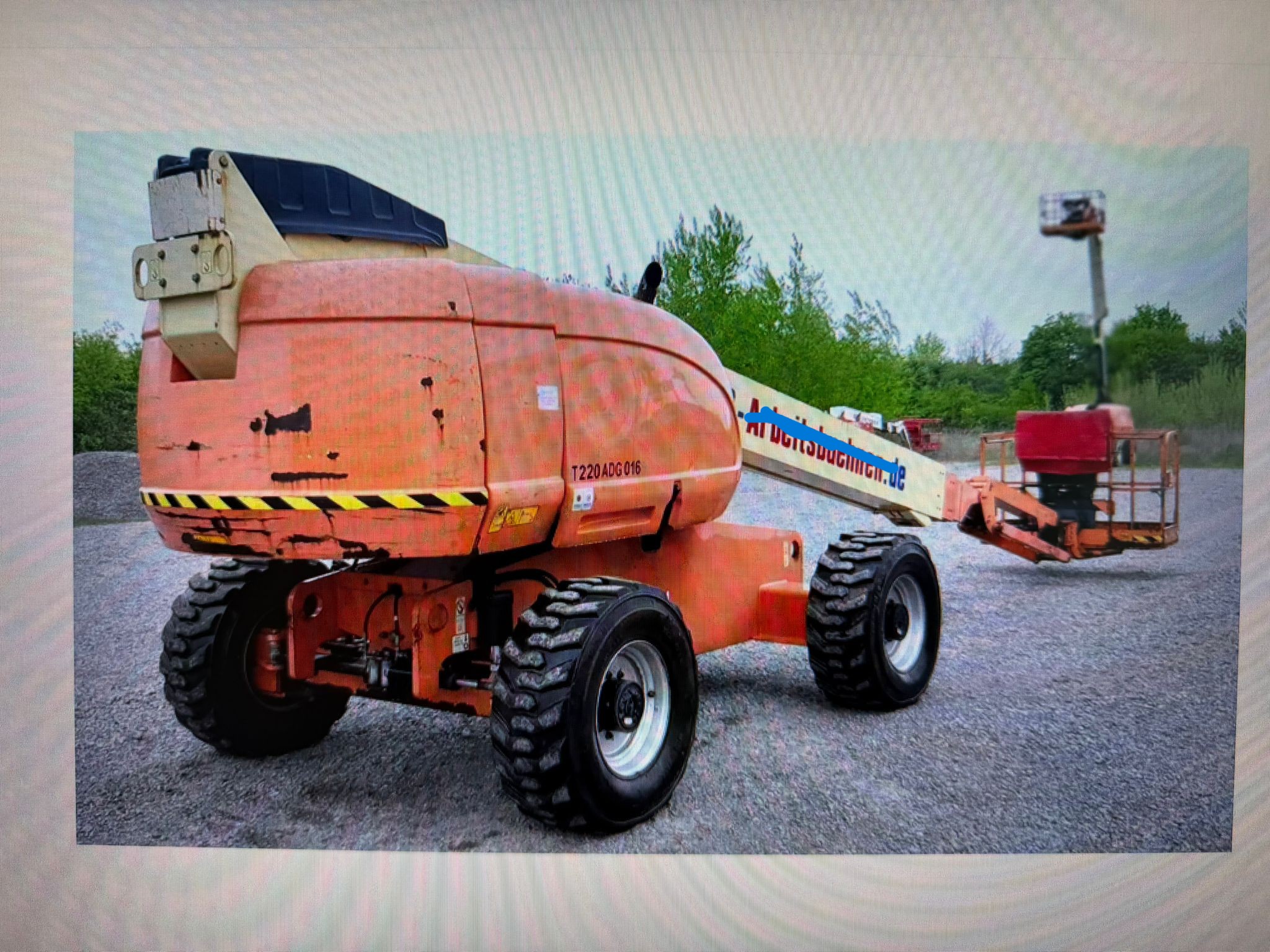 Sold - Telescopic Boom Lift - View 3